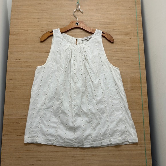 LOFT Tops - Loft Womens White Eyelet Sleeveless Tank Top Pleated Neck Keyhole Size L